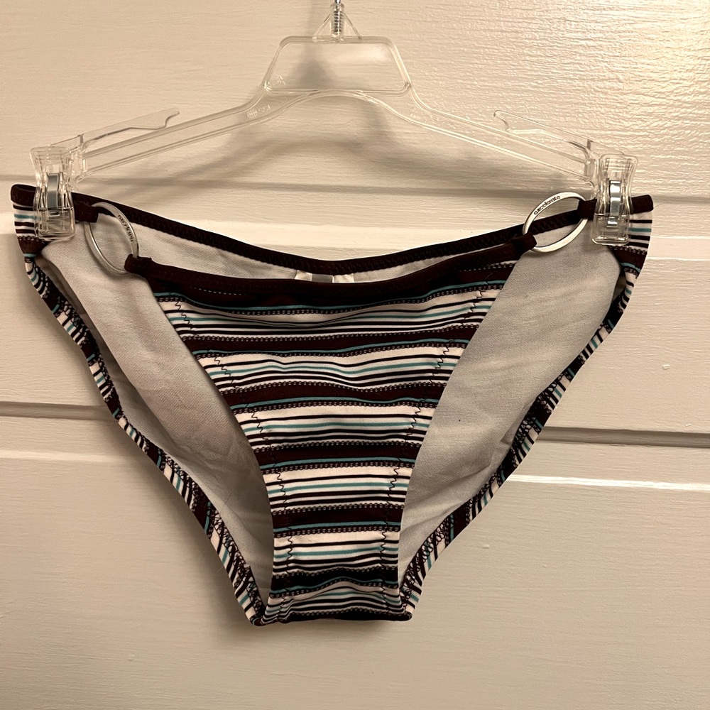 Axcelerate Speedo bikini - Picture 3 of 9